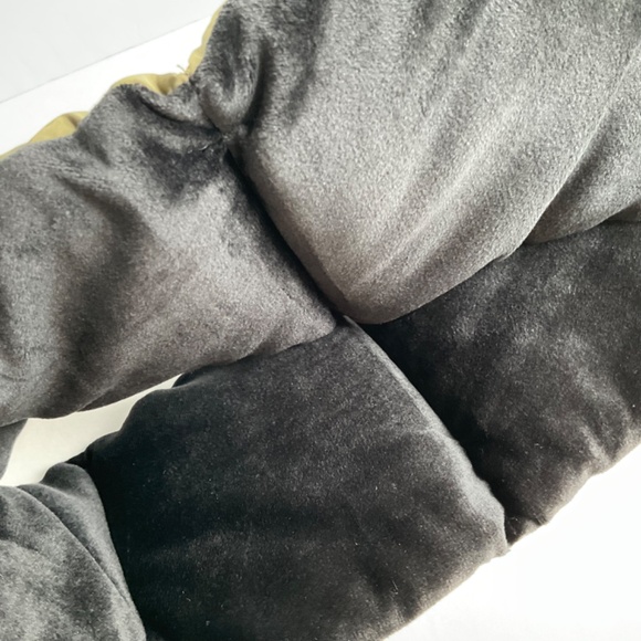 Hockley General Store Scarf Women’s Puffer Scarf Olive Gree & Black NWT - Picture 5 of 7